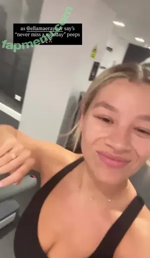 Molly Rainford / mollyrainford nude photo #0370