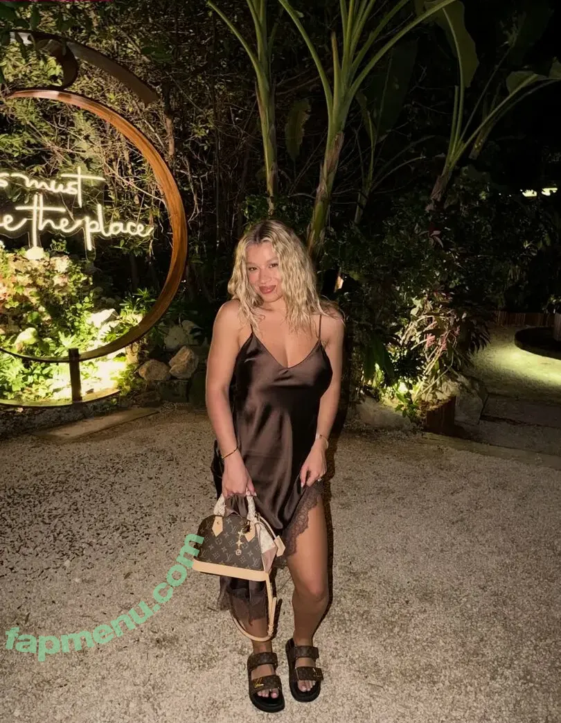 Molly Rainford nude photo #0361 (mollyrainford)