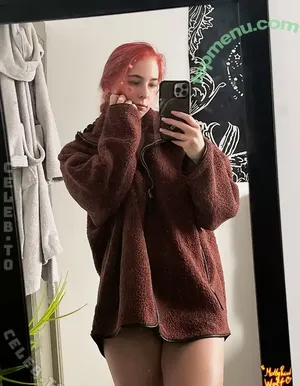 Molly Red Wolf / mollymoonsugar / mollyrebbit / mollyredwolf / mollyredwolf1 nude photo #0270