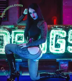 Molly Rennick / molly.rennick / mollyrennick / mollyrennickldg / posts nude photo #0062