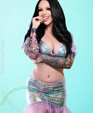 Molly Rennick / molly.rennick / mollyrennick / mollyrennickldg / posts nude photo #0083