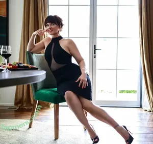 Molly Rose / Mollyroseee8 / asianshawtyoxo / mollyroselove / mollyrosexx nude photo #0202