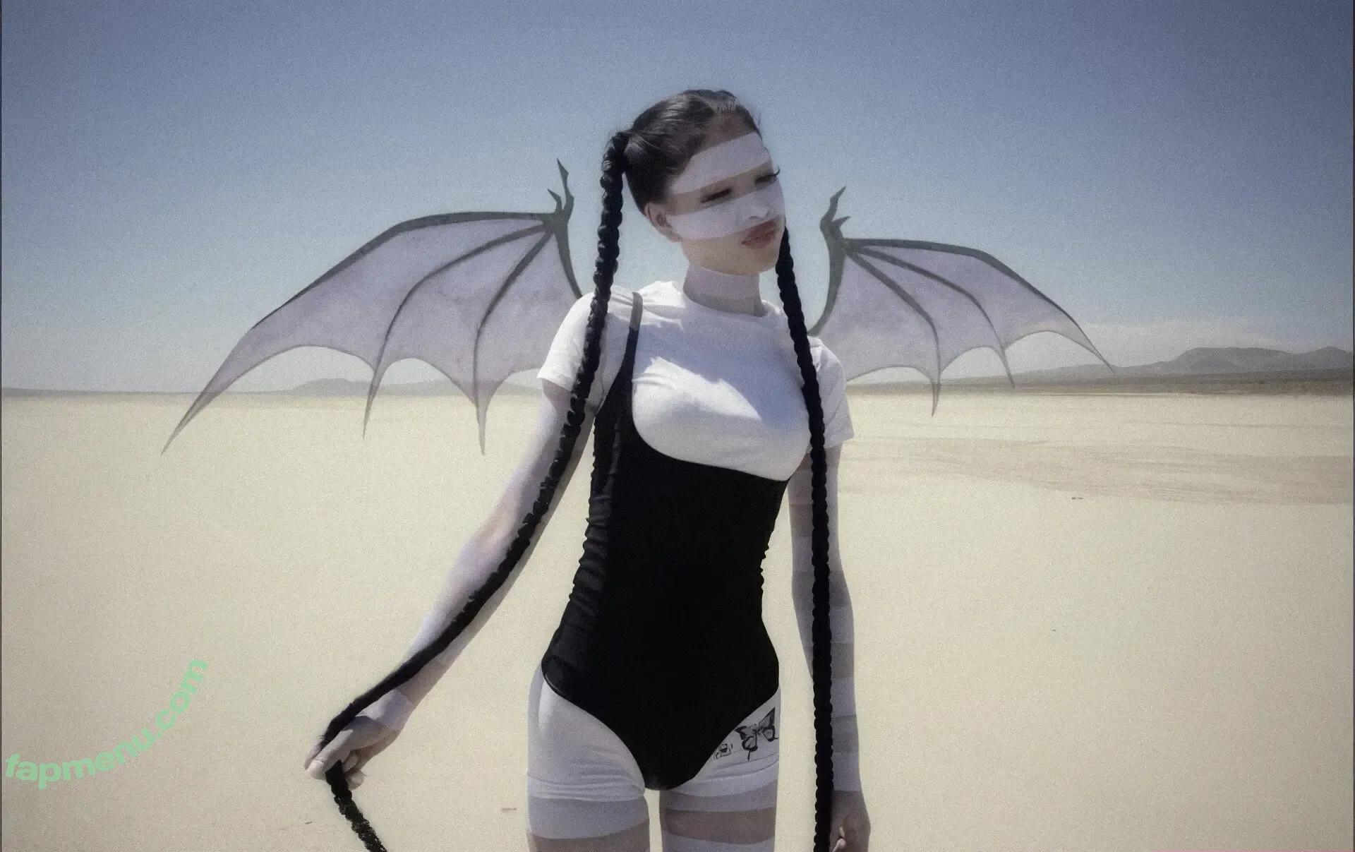 Molly Santana nude photo #0033 (mollysantana00)