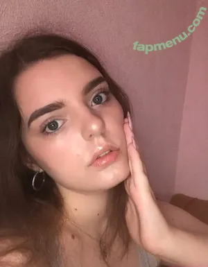  nude photo #0002