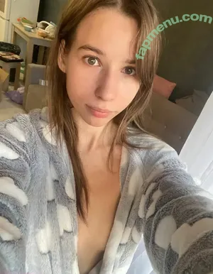  nude photo #0022