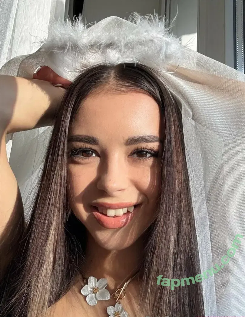 mollylo nude photo #0231 (mollylo93)