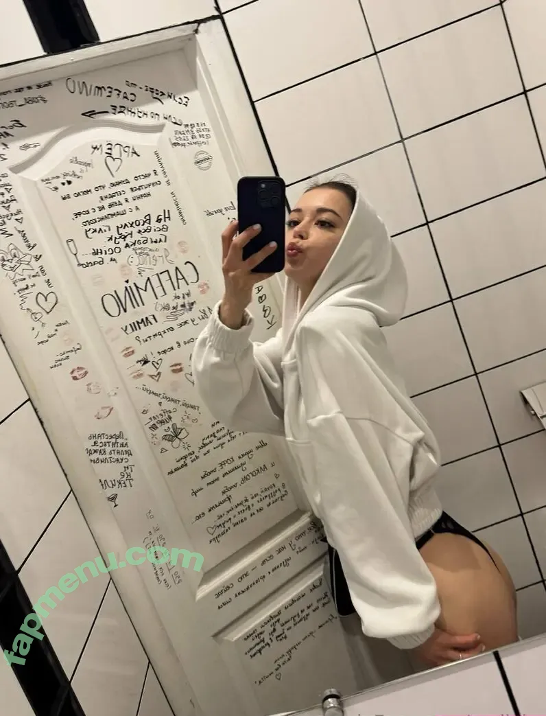 mollylo nude photo #0292 (mollylo93)