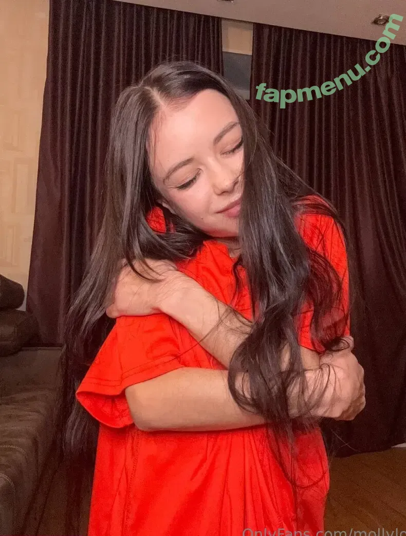 mollylo nude photo #0350 (mollymollyyyy)