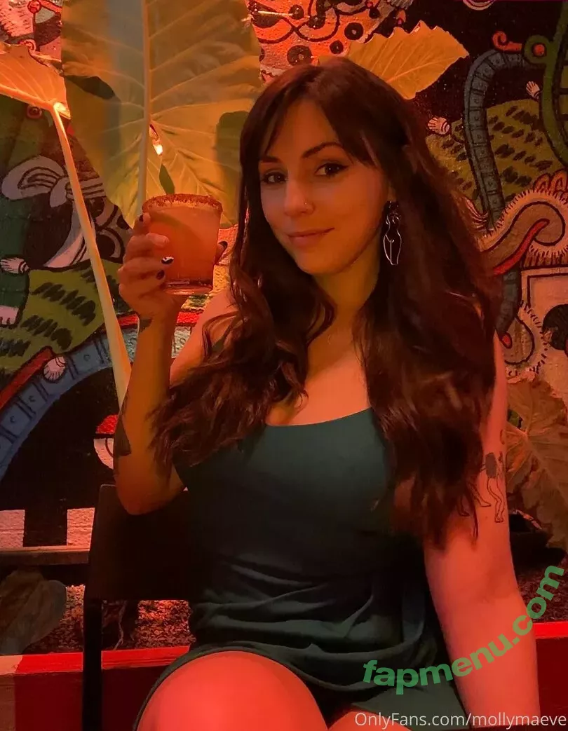mollymaeve nude photo #0019 (mollymaeve_ / smtten_kitten)