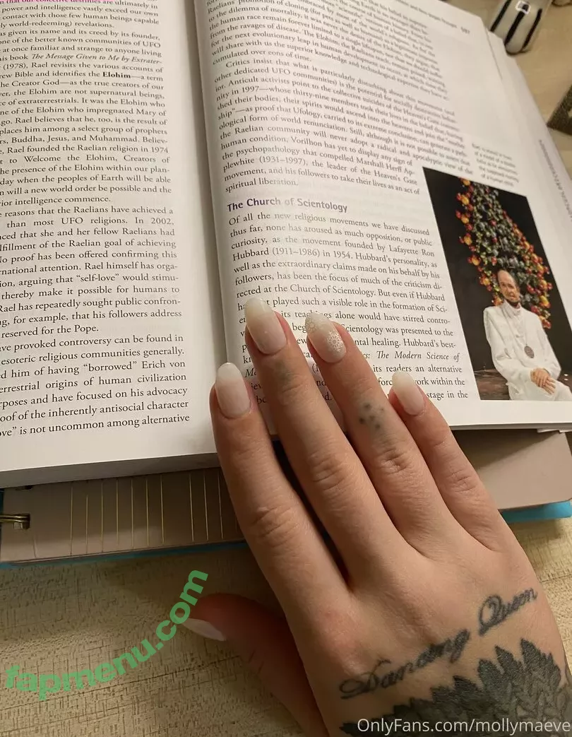 mollymaeve nude photo #0047 (mollymaeve_ / smtten_kitten)