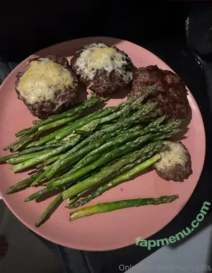 mollypills / hornyhiking nude photo #0161