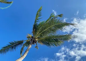 mollypills / hornyhiking nude photo #0169