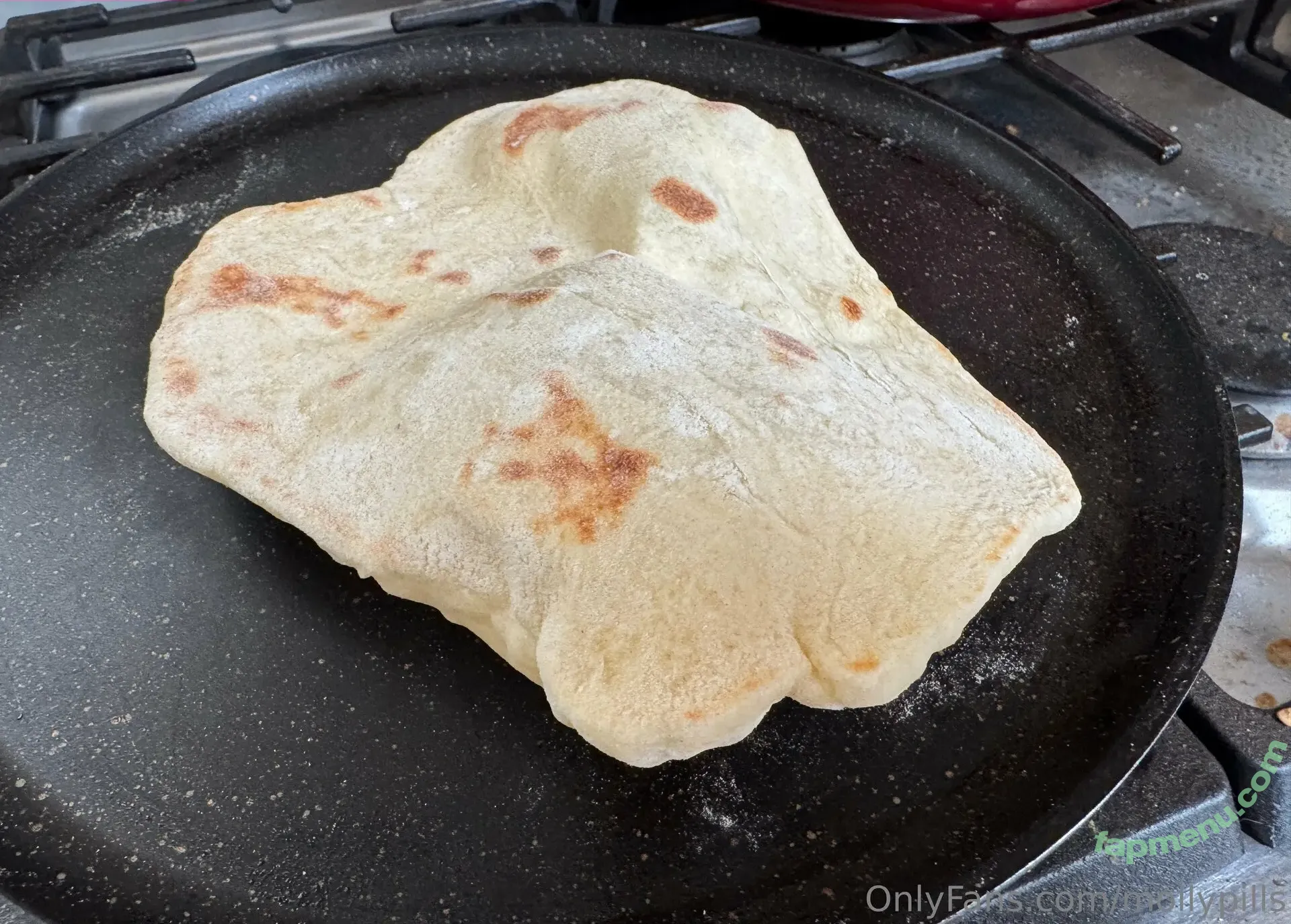 mollypills nude photo #0168 (hornyhiking)