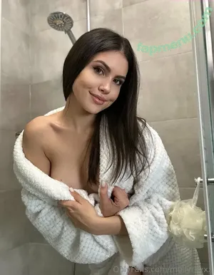 Mollyray / Mollyrayxox / Mollyrayxx / molly_ray nude photo #0001