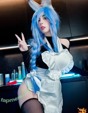 MollyRedWolf / Discussion Thread / MollyRebbit / mollyredwolf1 nude photo #2190