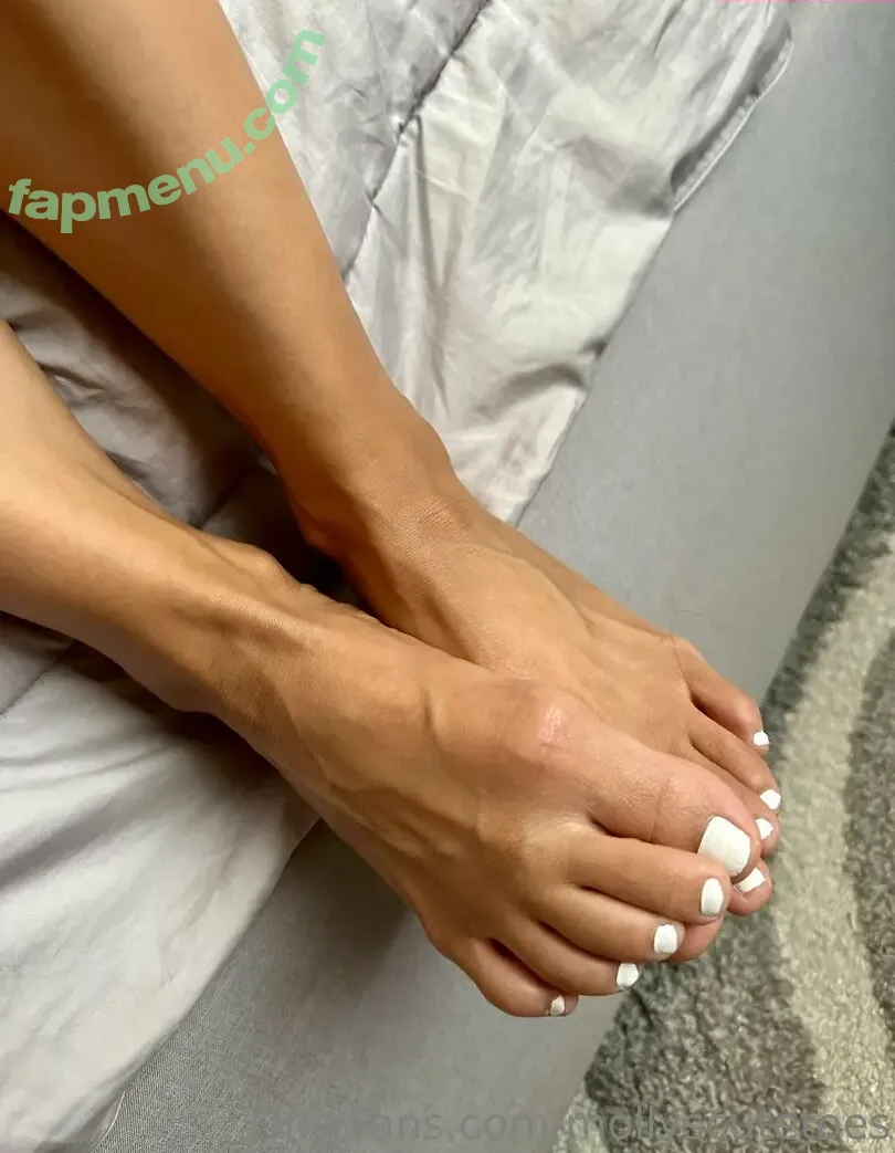 mollyscutetoes nude photo #0012 (mollystueve)