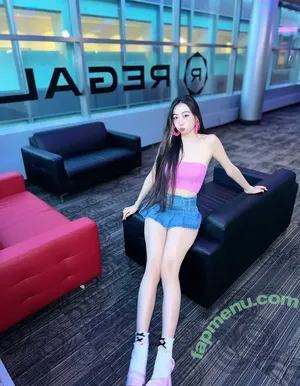 mollyshen / mo11yshen / sherryshen nude photo #0083