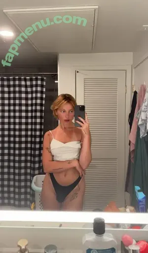 mollyxmoore / mollymae nude photo #0067