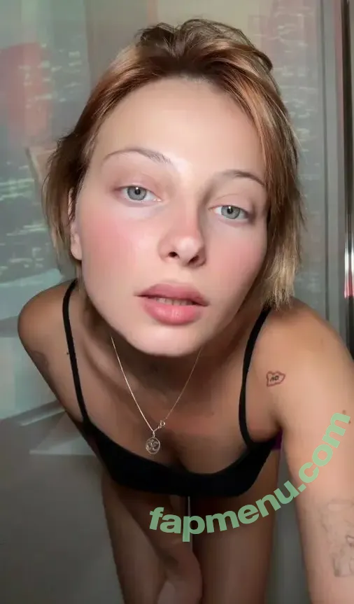 mollyxmoore nude photo #0092 (mollymae)