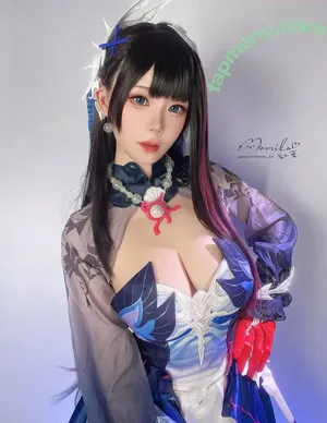 Momiko Lin / kamikolin / momiko__124 / momoko.lin / 紅葉 Momiko nude photo #0038