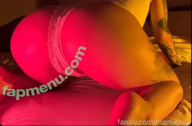 Momjesus nude photo #0060 (momjeesus / momjesuss)