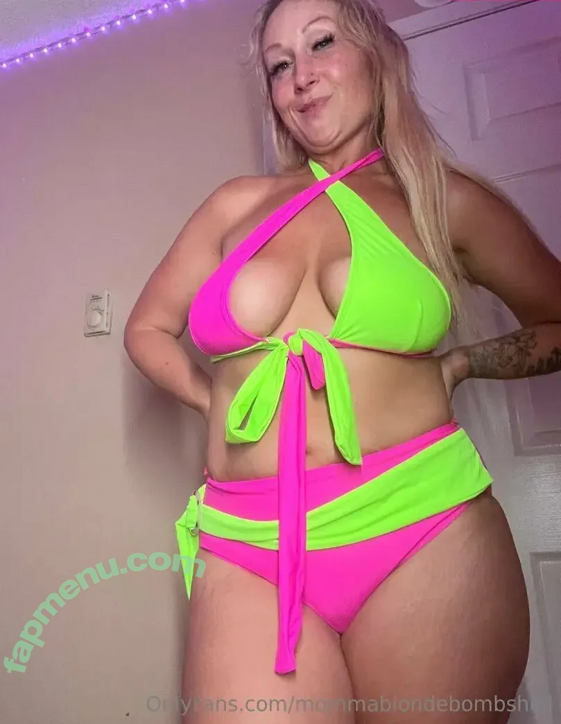 mommablondebombshell nude photo #0026 (mommabombshelltv)