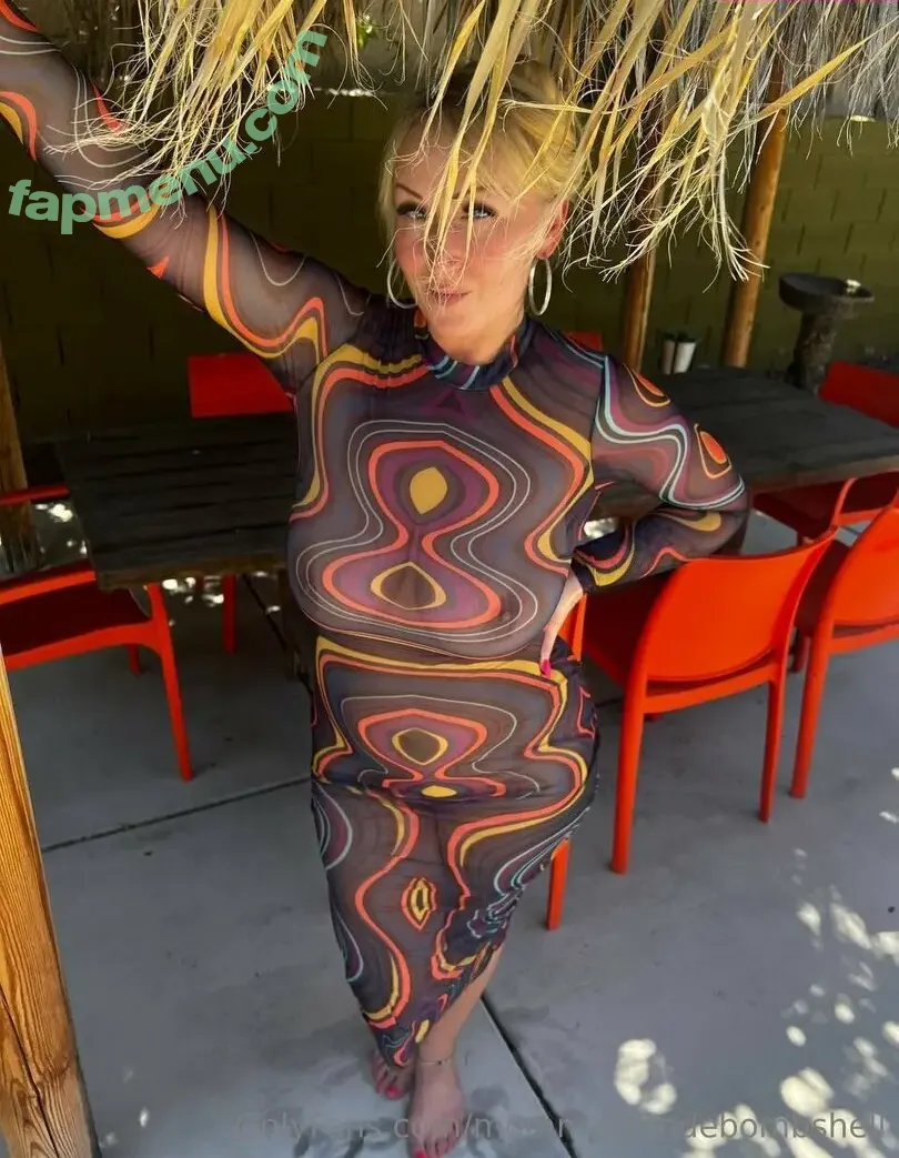 mommablondebombshell nude photo #0082 (mommabombshelltv)