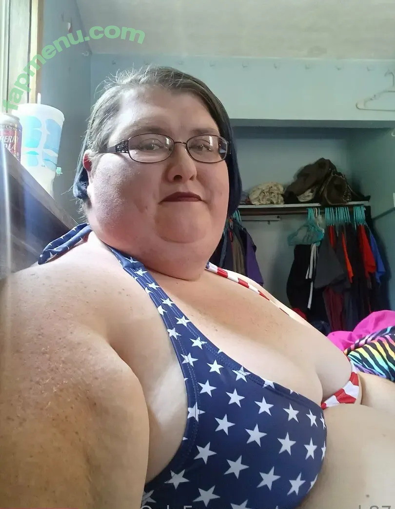mommak87 nude photo #0017 (mommak87)