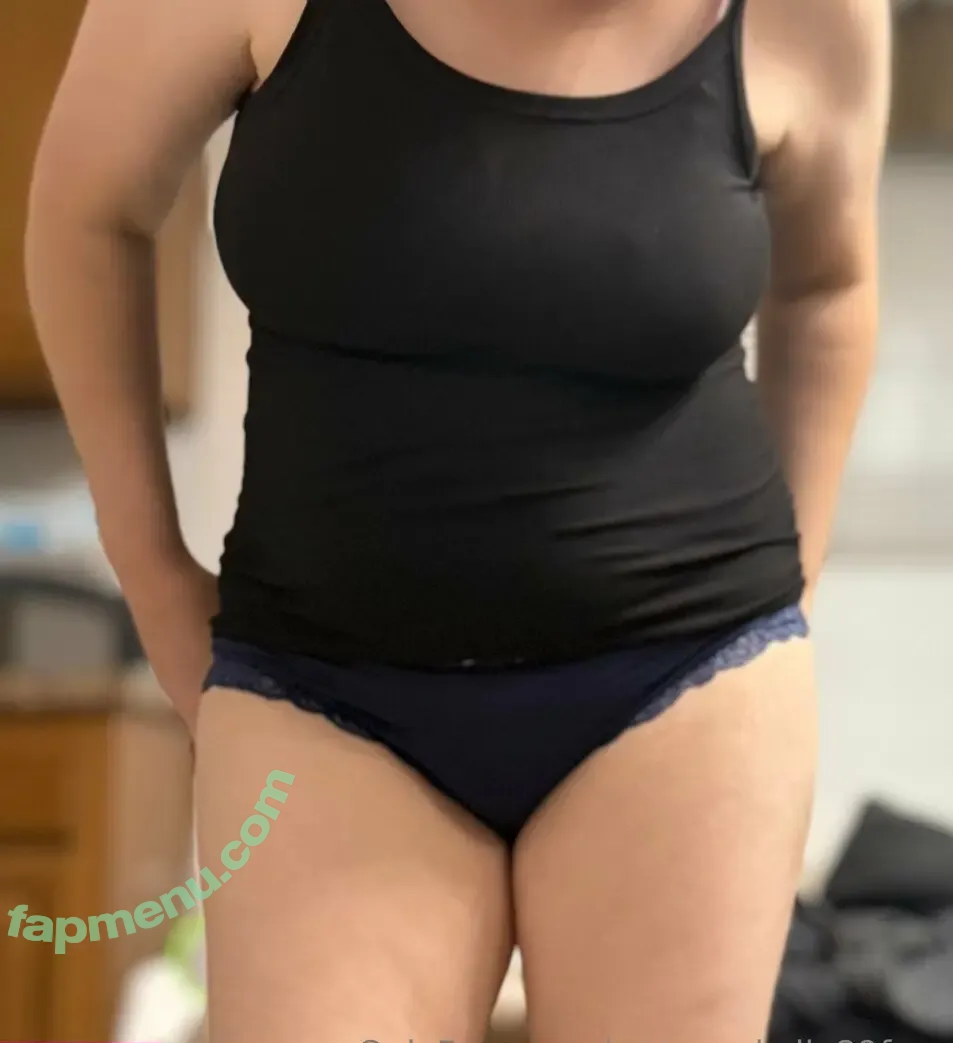 mommakelly89free nude photo #0042 (mommakelly89free)
