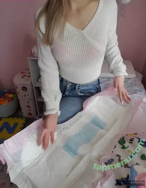 mommyandbabybruce / abdlgwen nude photo #0163