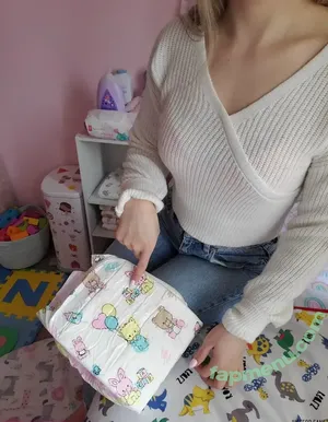 mommyandbabybruce / abdlgwen nude photo #0177