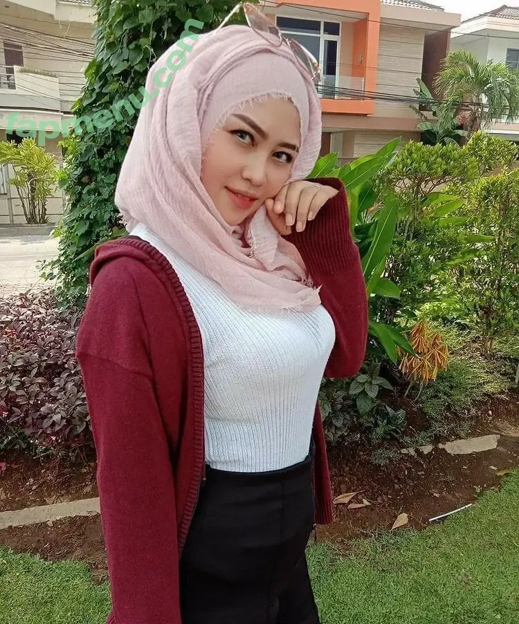 Mommyelzein nude photo #0002 (Bunda Keisha / callmeee_mommy)