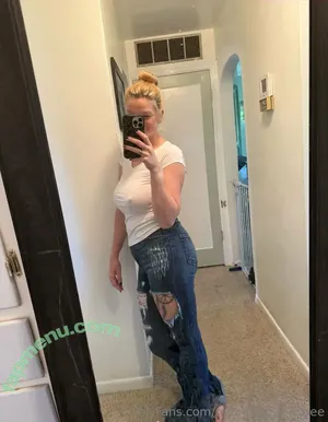  nude photo #0002