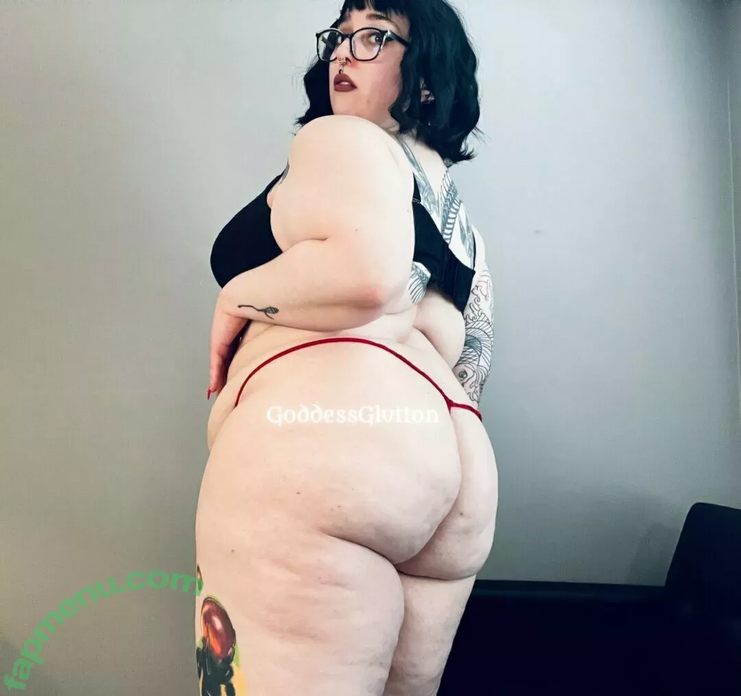 mommyglutton nude photo #0011 (mommy_meghan_)