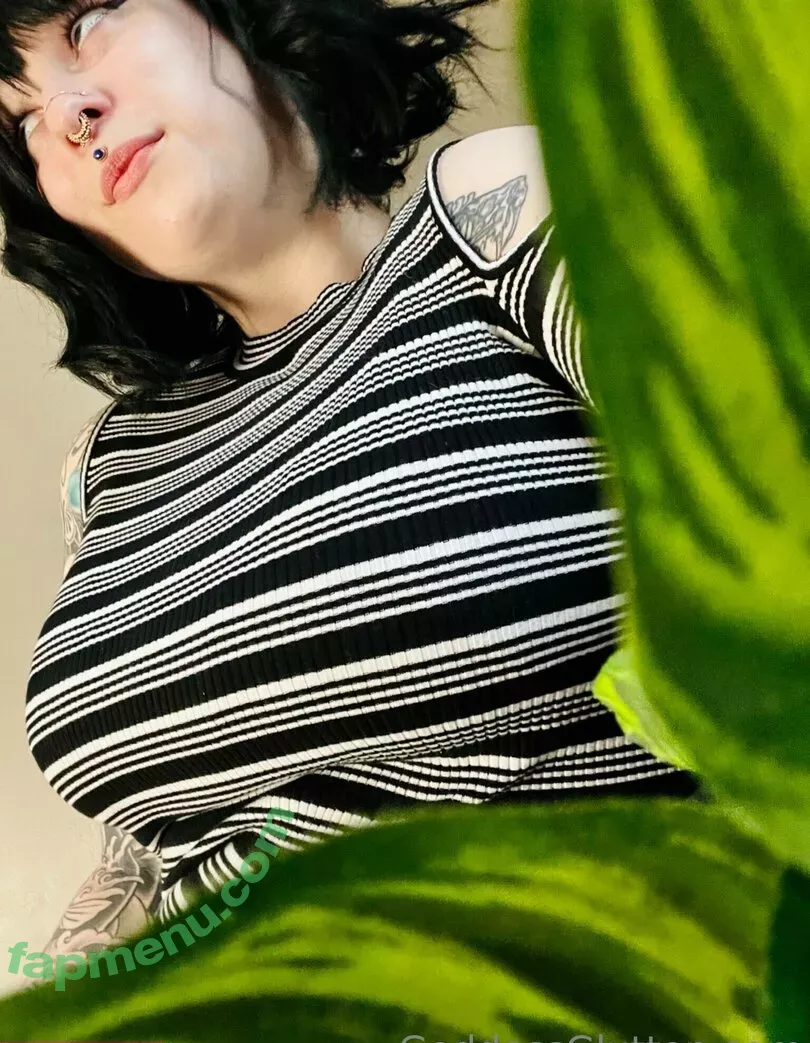mommyglutton nude photo #0064 (mommy_meghan_)