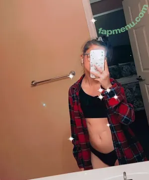 Mommyj22 / mommyj.22 nude photo #0022