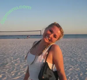 mommymac6969 / makayla.mccallum nude photo #0003