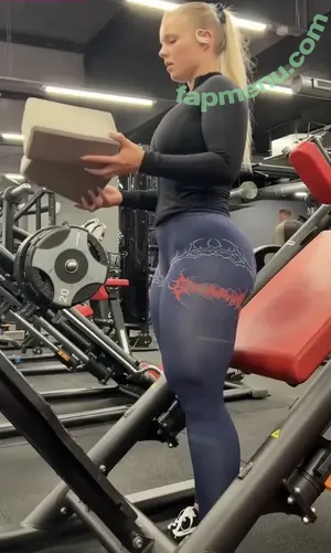 MommyMewtwo / Avalynn Rose / _mommymewtwo / avalynnrose nude photo #0277