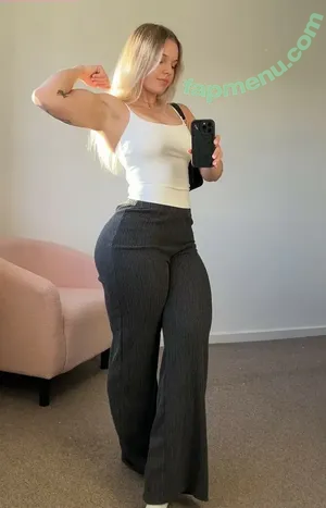 MommyMewtwo / Avalynn Rose / _mommymewtwo / avalynnrose nude photo #0304