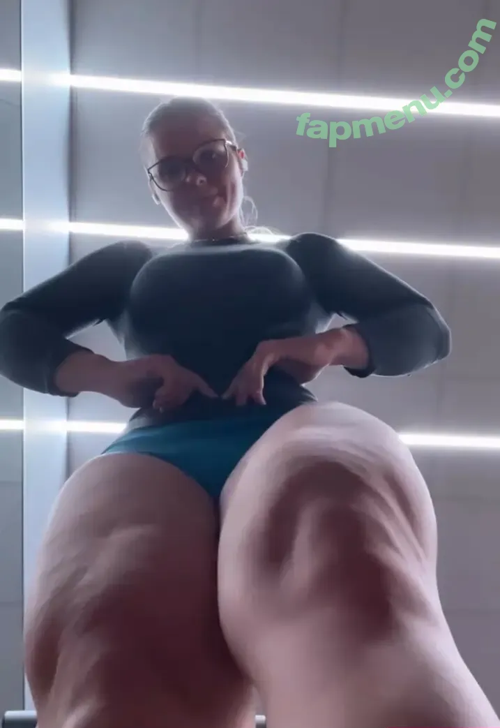 MommyMewtwo nude photo #0214 (Avalynn Rose / _mommymewtwo / avalynnrose)