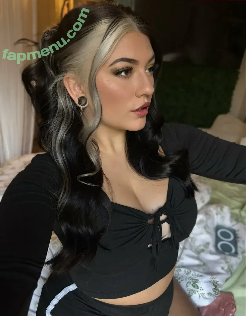 Mommysop nude photo #0177 (mommyshop18 / sophiererktz)