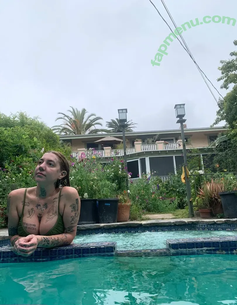 mommyvelv nude photo #0001 (velvetears2)