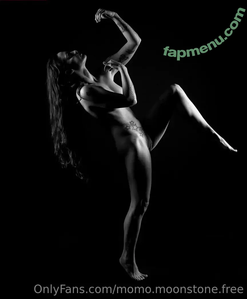 momo.moonstone.free nude photo #0026 (momo.moonstone)