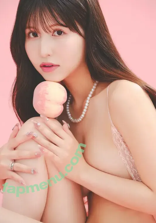 Momo Sakura nude photo #0067 (sakumomo1203 / sakuramomo_official / 桜空もも)