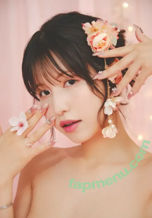 Momo Sakura nude photo #0083 (sakumomo1203 / sakuramomo_official / 桜空もも)
