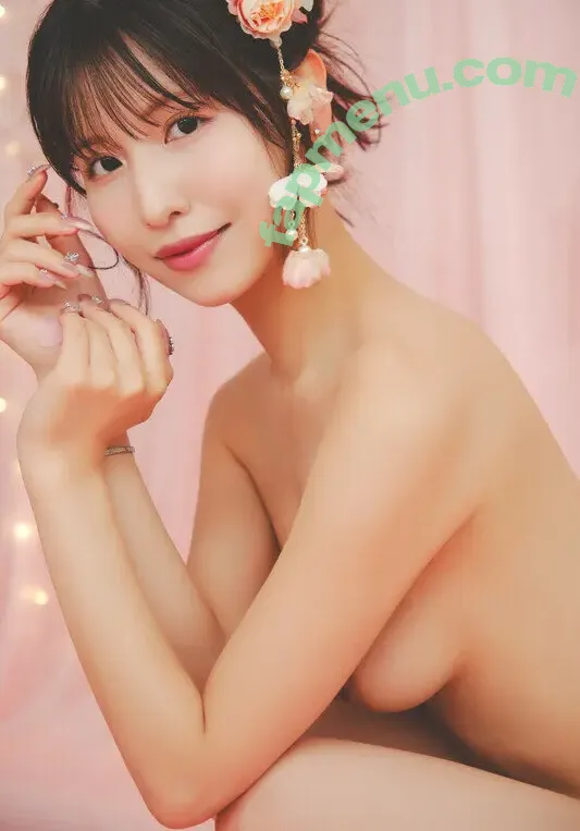 Momo Sakura nude photo #0104 (sakumomo1203 / sakuramomo_official / 桜空もも)
