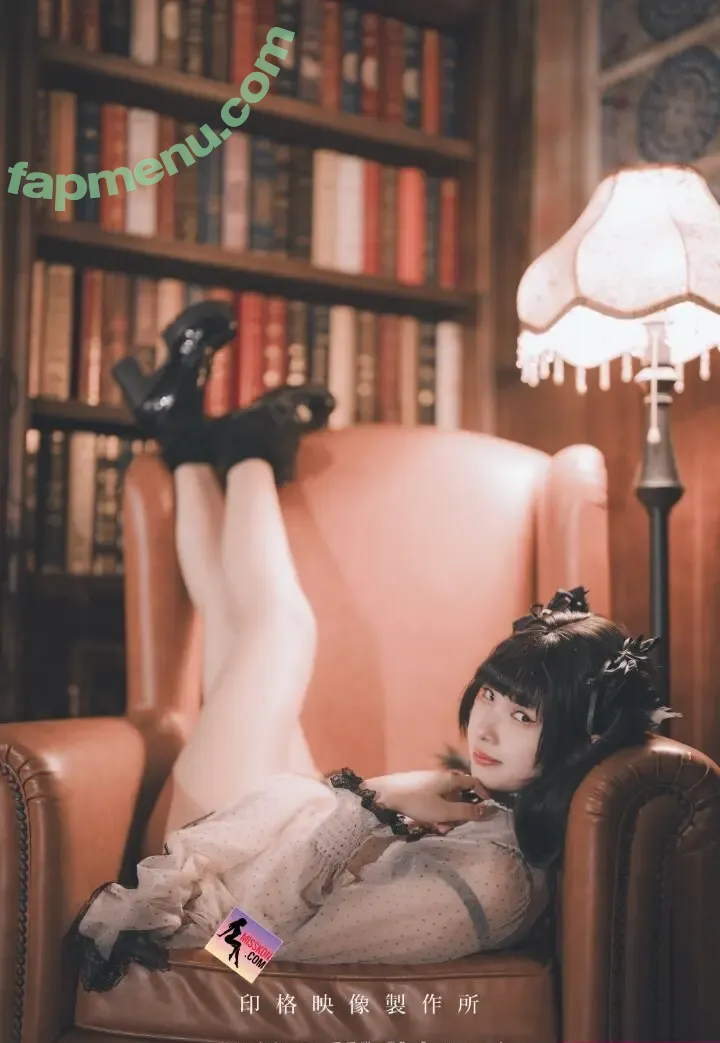 Momocat.0w0 nude photo #0320 (cat.momo.0w0 / momocat)