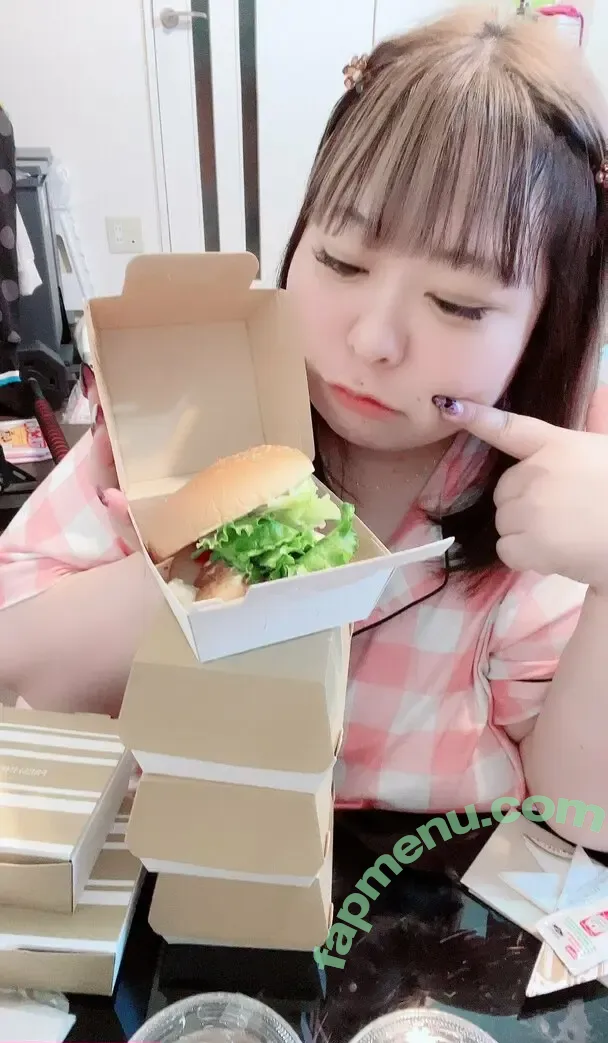 momom0_momochan nude photo #0031 (momochan220)