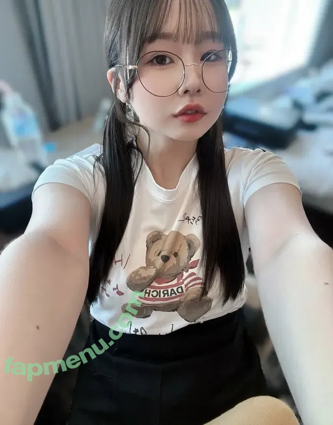 Momona Sakuraba nude photo #0006 (momona__m)