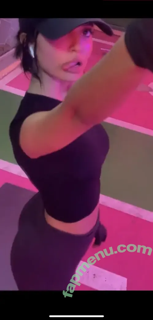 Momortelle Immomortelle nude photo #0005 (momortelle)